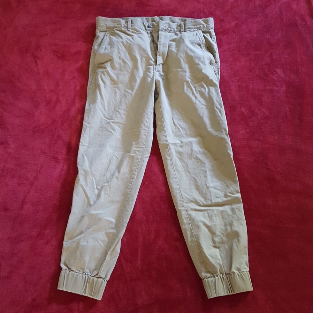 Men's Gap jogger pants